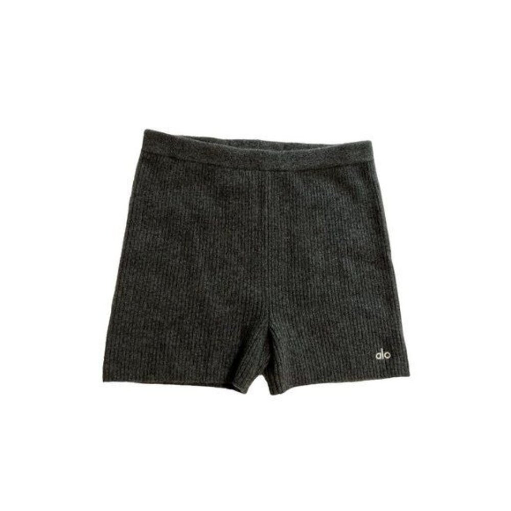 ALO Yoga Cashmere Ribbed Staycation Shorts in Cozy Grey Heather